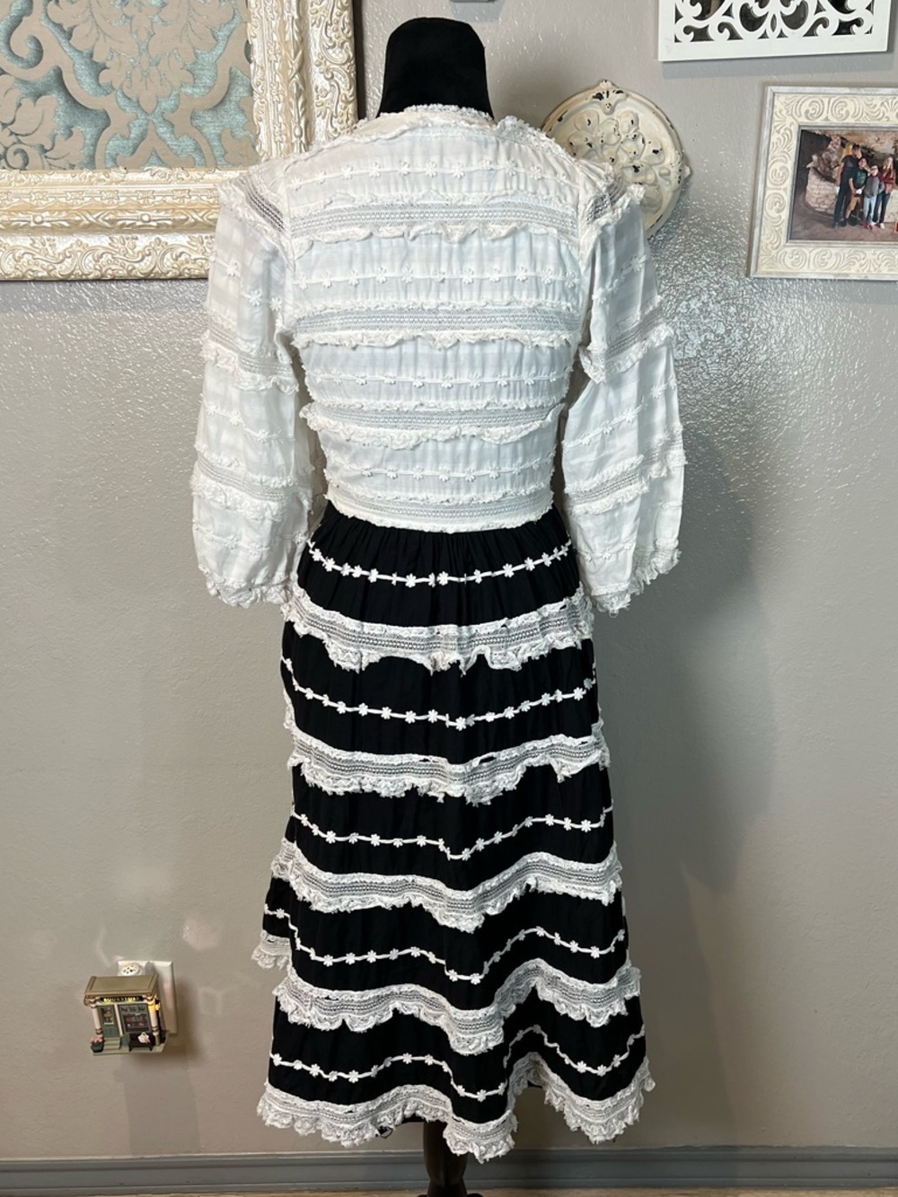 Ulla Johnson Black & White Tiered Lace A-line Midi Dress - Picture 9 of 11